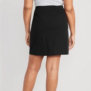 Old Navy High-Waisted Pixi Black Mini Skirt